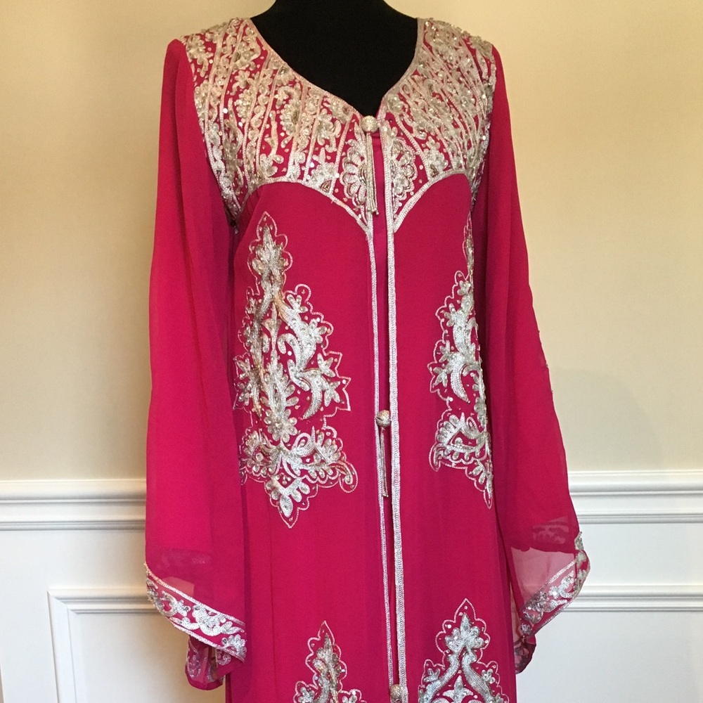 Pink Kaftan with Silver Embellishments (Pr…